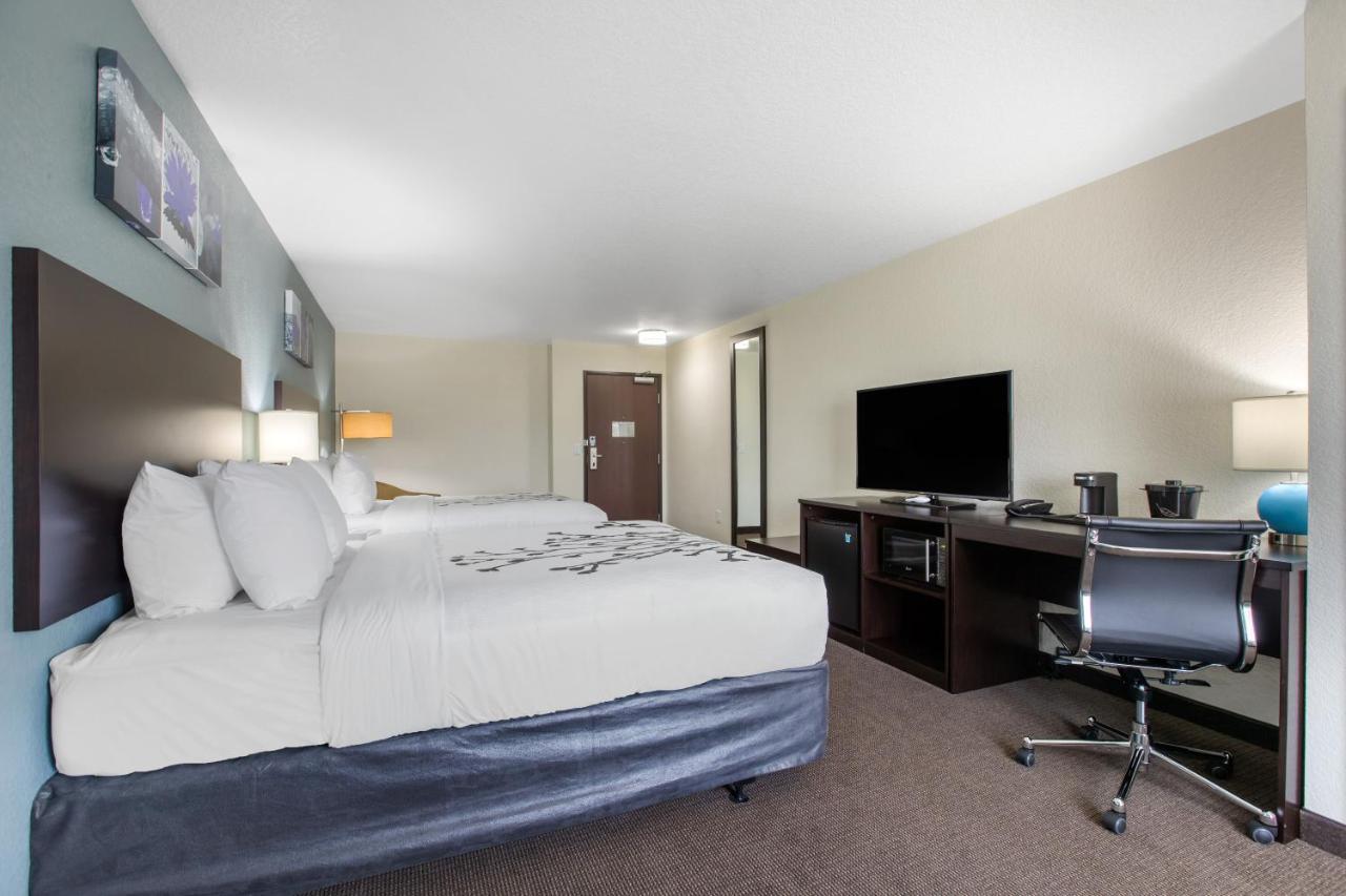 Queen Room with Two Queen Beds - Accessible/Non-Smoking at Sleep Inn & Suites Ankeny - Des Moines