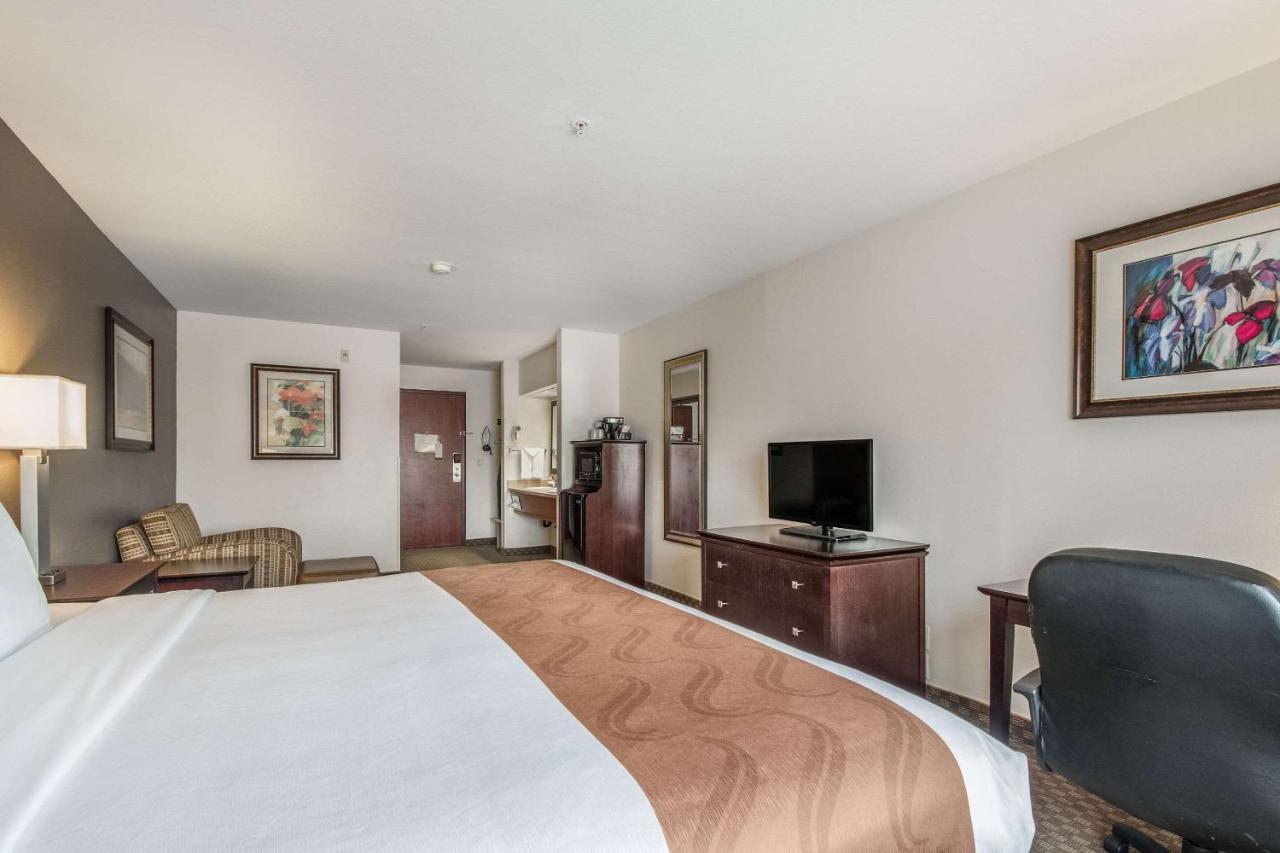 Standard King Room - Non-Smoking at Quality Inn