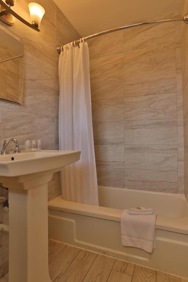 Galt Villas Hotel
