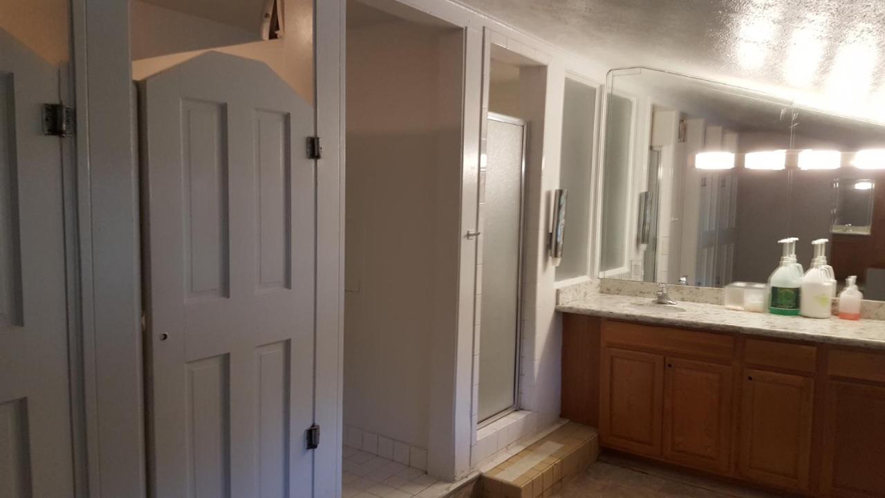 Twin Dormitory Room with Shared Bathroom at St. Moritz Lodge & Condominiums