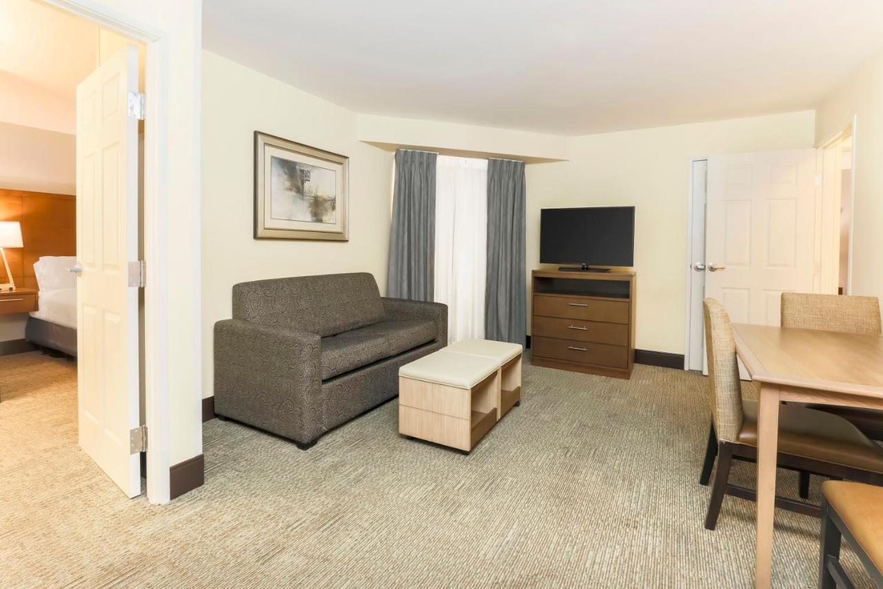Two-Bedroom Suite with Bath Tub - Disability Access/Non-Smoking at Staybridge Suites Reno by IHG