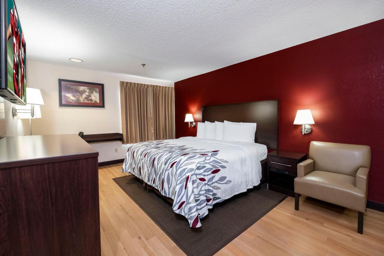 Suite King Room - Non-Smoking at Red Roof Inn & Suites Dover Downtown