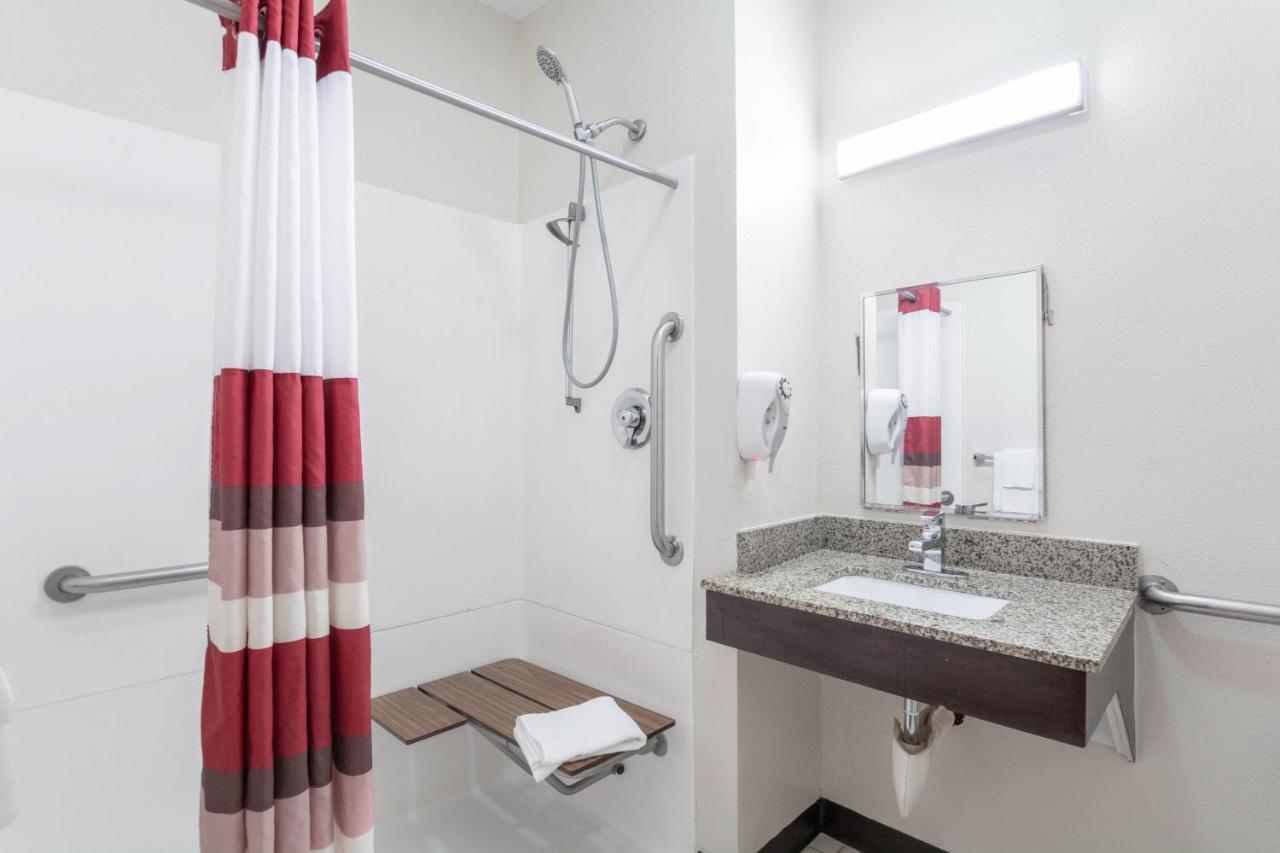 Superior King Room Disability Access Roll-In Shower Non-Smoking at Red Roof Inn Richmond, KY