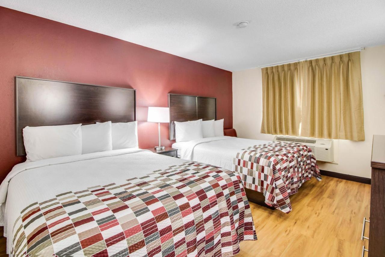 Deluxe Room with Two Queen Beds Non-Smoking at Red Roof Inn Franklin, KY
