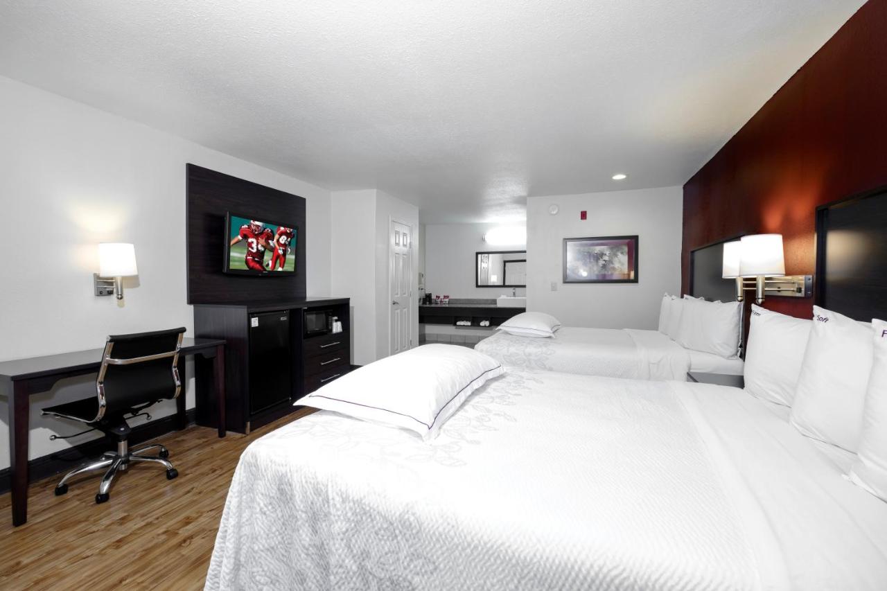 Premium Queen Room with Two Queen Beds Smoke Free at Red Roof Inn PLUS+ Hammond