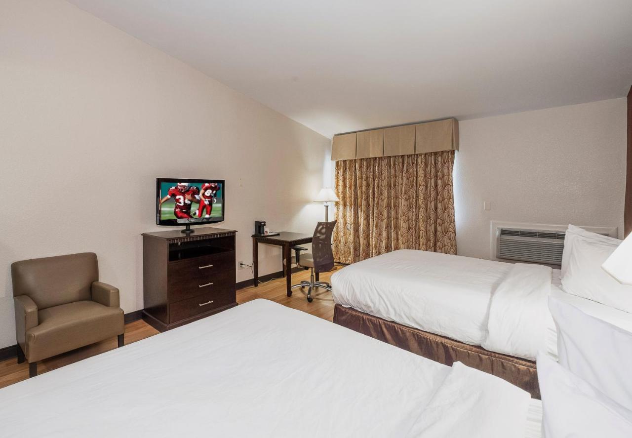 Superior Room with Two Queen Beds Disability Access Non-Smoking at Red Roof Inn & Suites Mt Holly - McGuire AFB