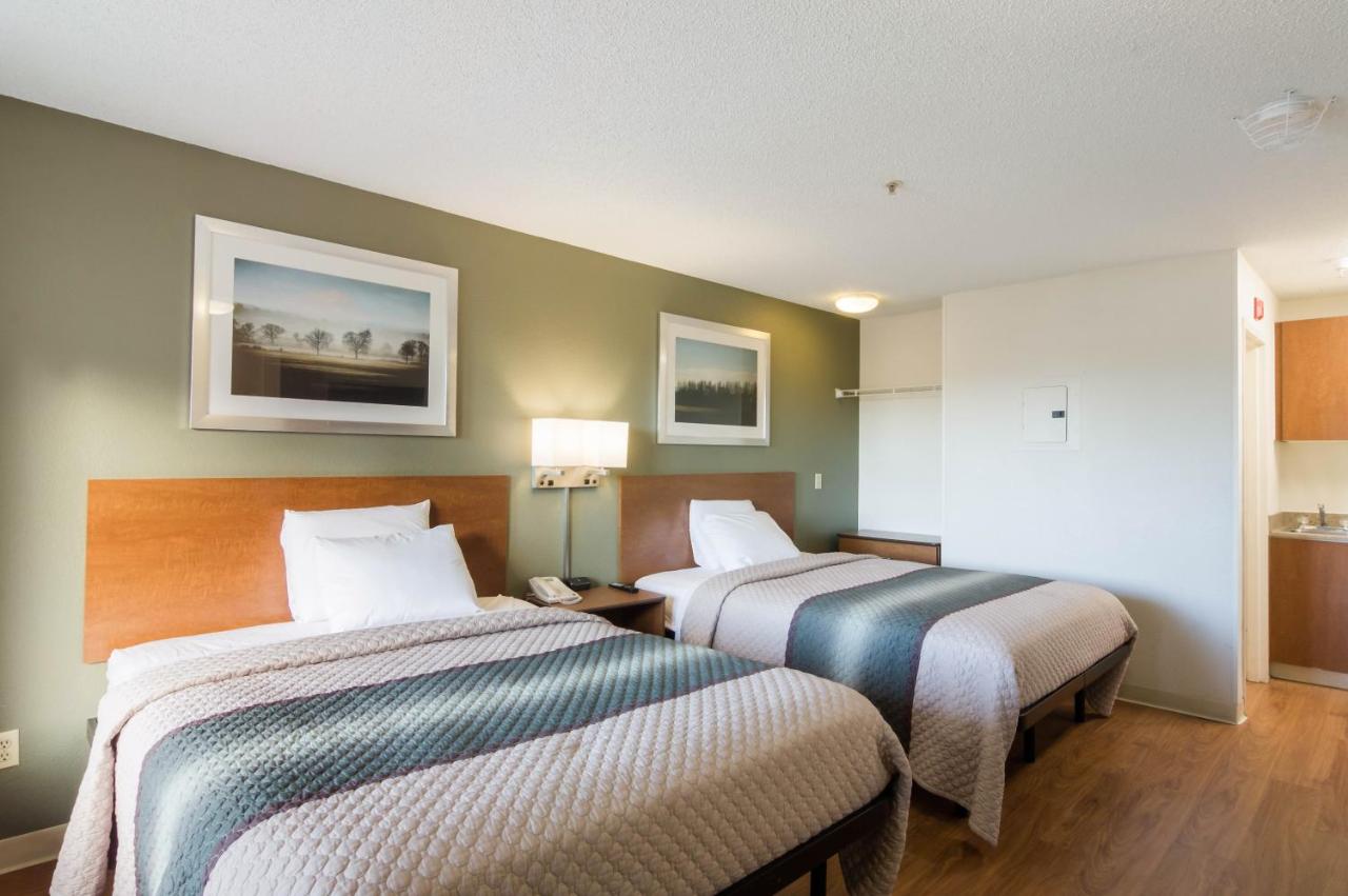 Studio Room with Two Queen Beds Non-Smoking at HomeTowne Studios by Red Roof Denver - Thornton