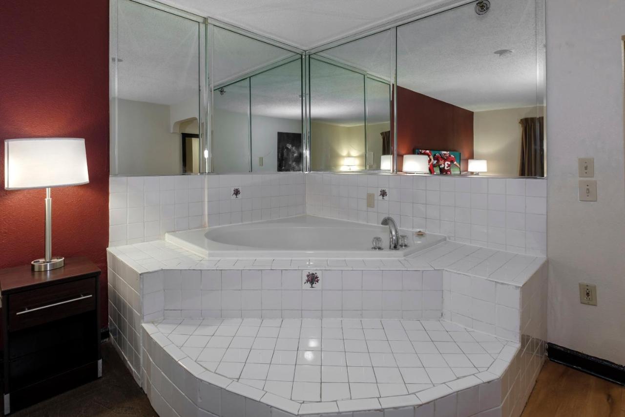 Suite King with Spa Bath Non-Smoking at Red Roof Inn PLUS+ & Suites Opelika