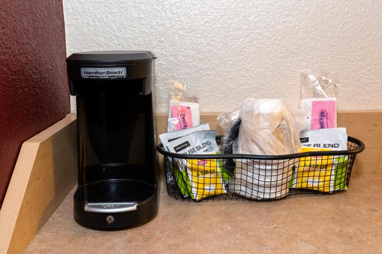 Superior King Room Non-Smoking at Red Roof Inn Myrtle Beach Hotel - Market Common