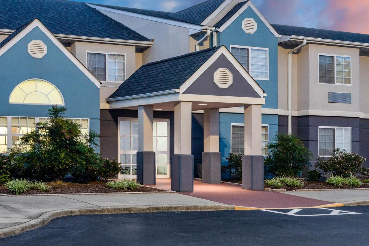 King Studio Suite - Mobility Access/Non-Smoking at Microtel Inn & Suites by Wyndham Burlington