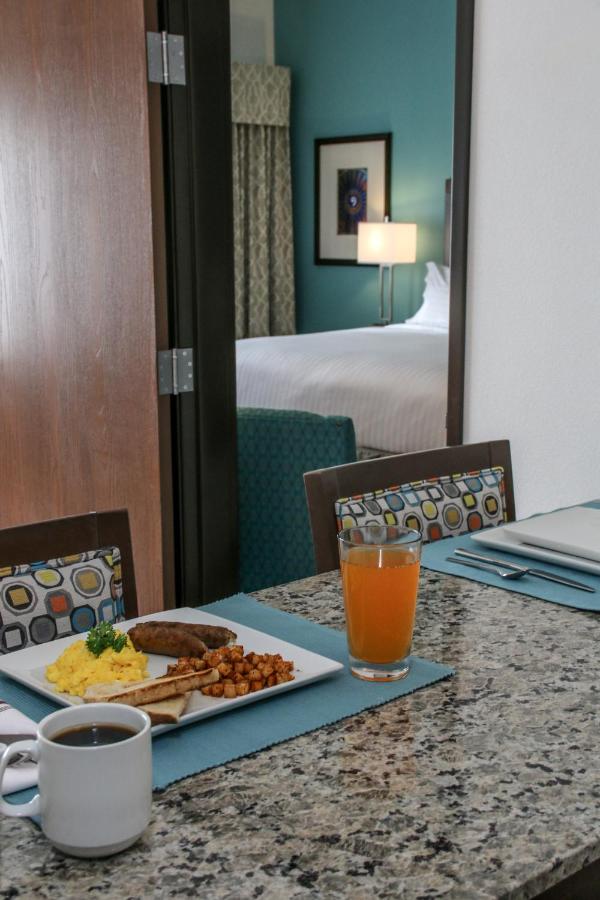 Executive Suite - Non-Smoking at Holiday Inn & Suites Denver Tech Center-Centennial by IHG