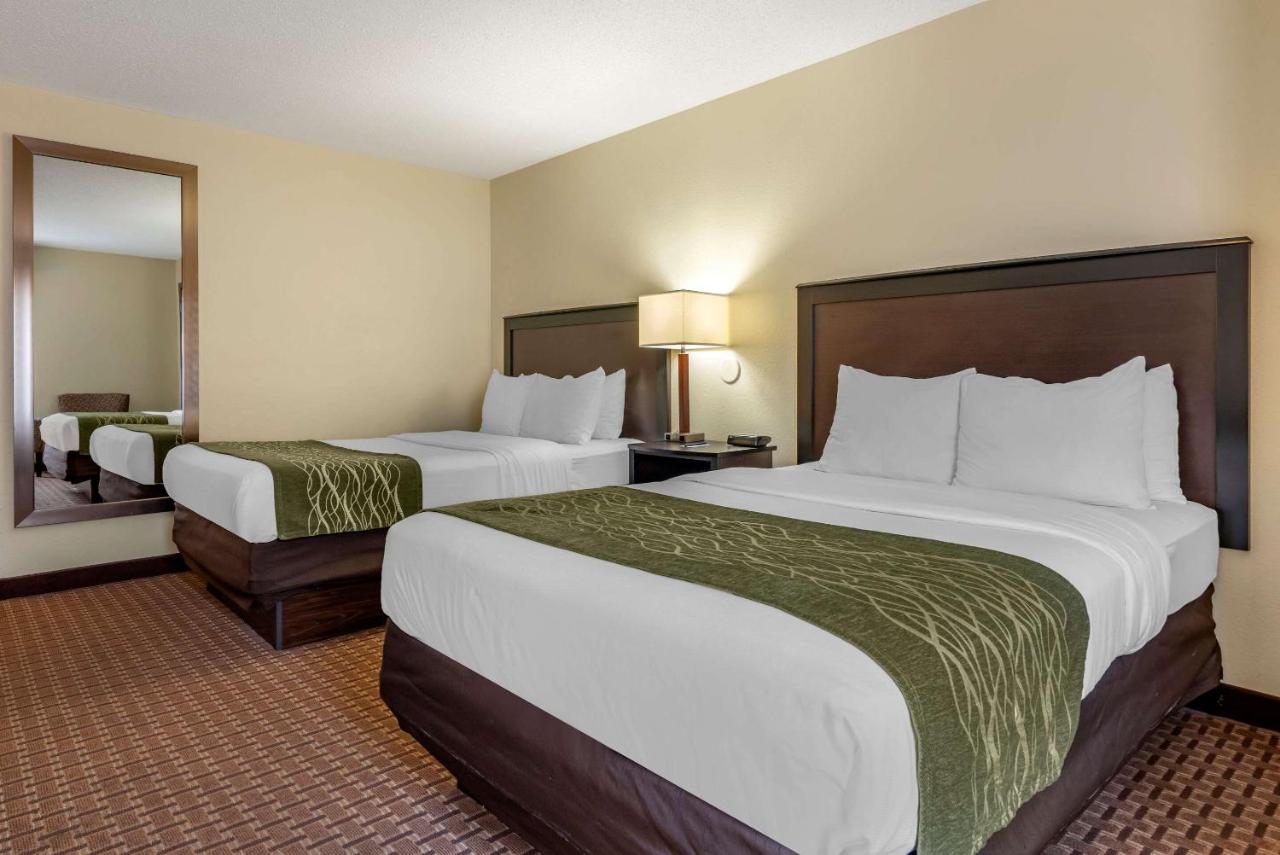 Double Room with Two Double Beds - Non-Smoking at Comfort Inn & Suites Warsaw near US-30