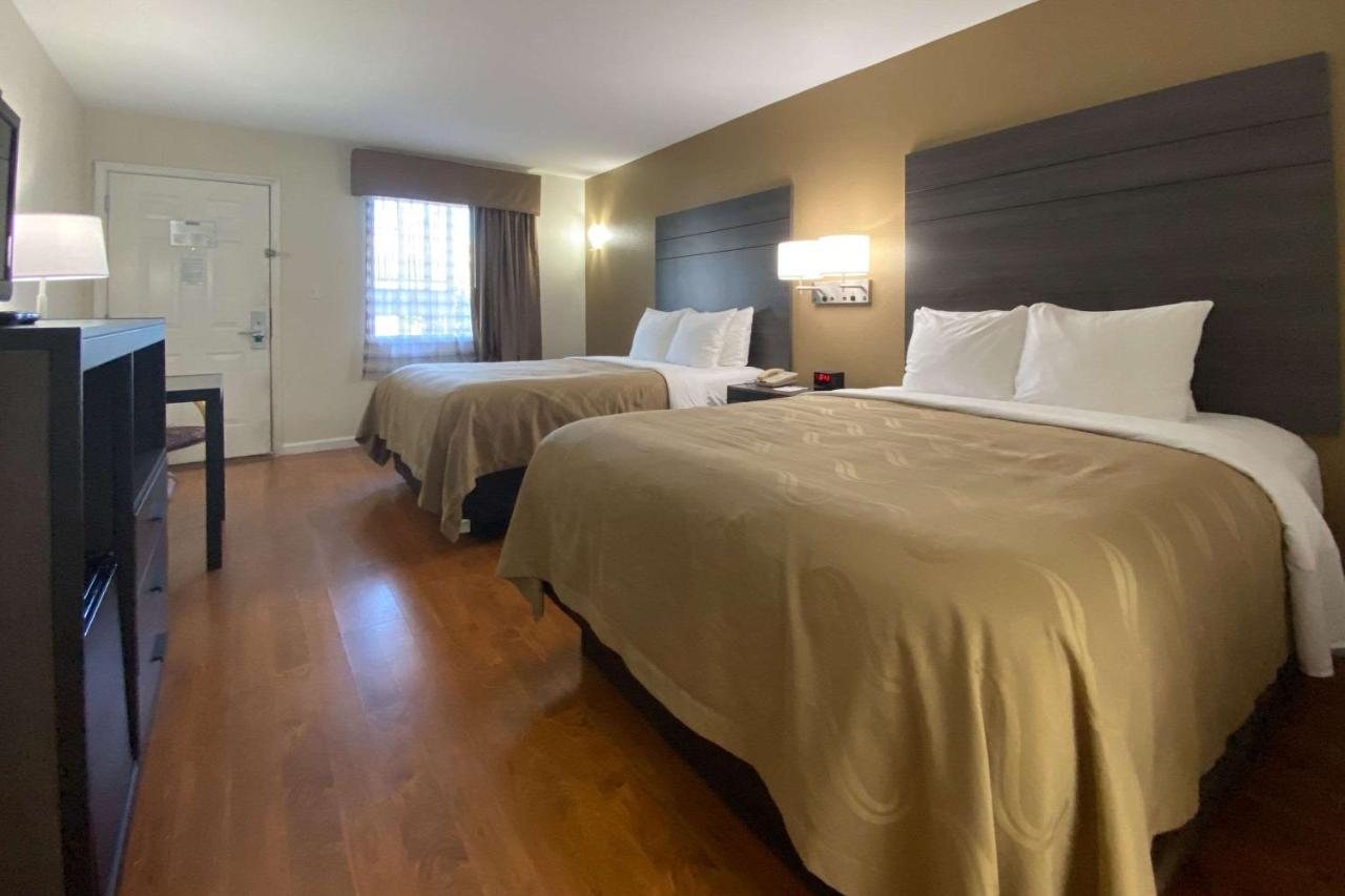 Queen Room with Two Queen Beds - Non-Smoking at Quality Inn Branson - Hwy 76 Central