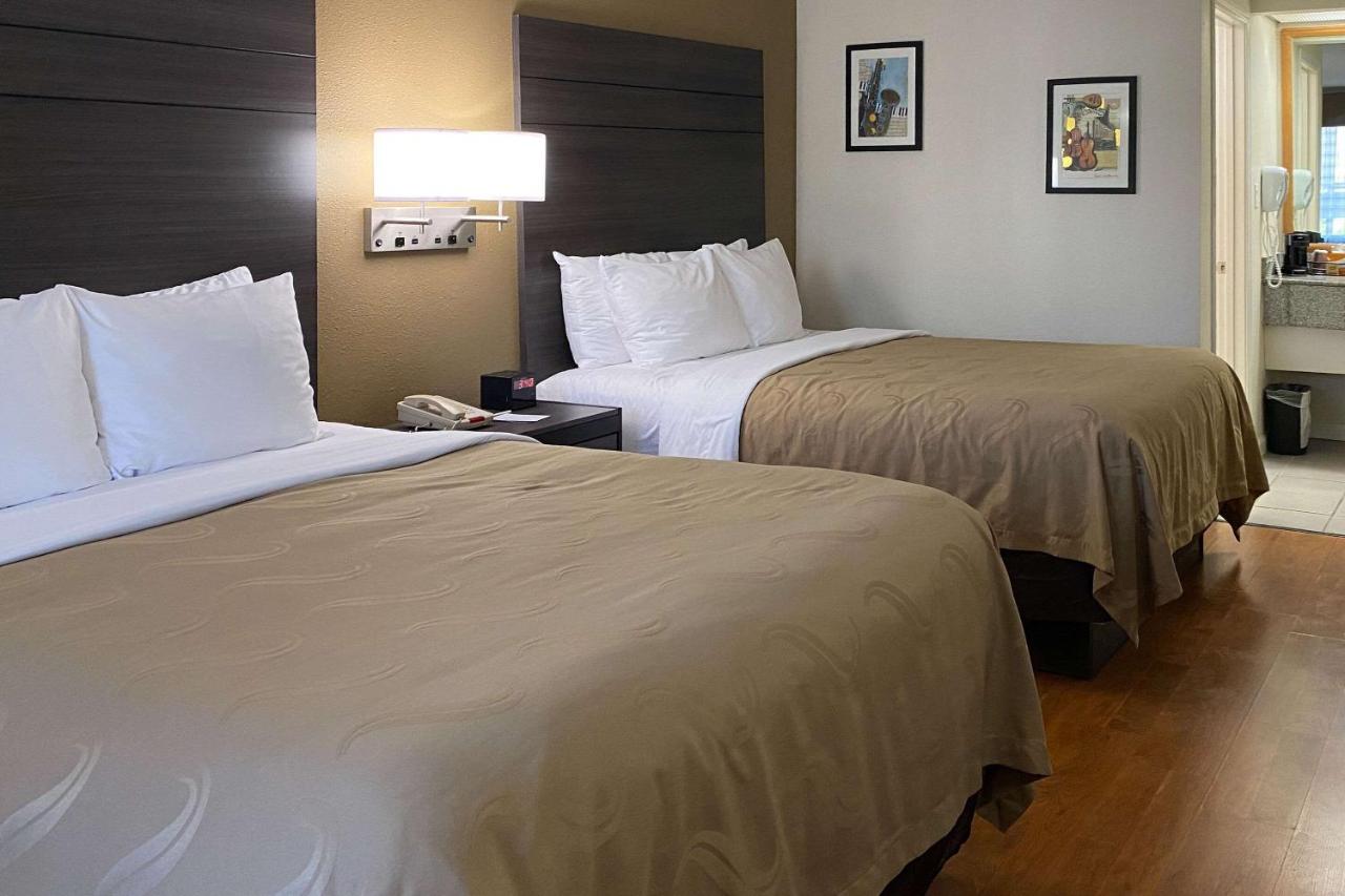 Queen Room with Two Queen Beds - Non-Smoking at Quality Inn Branson - Hwy 76 Central