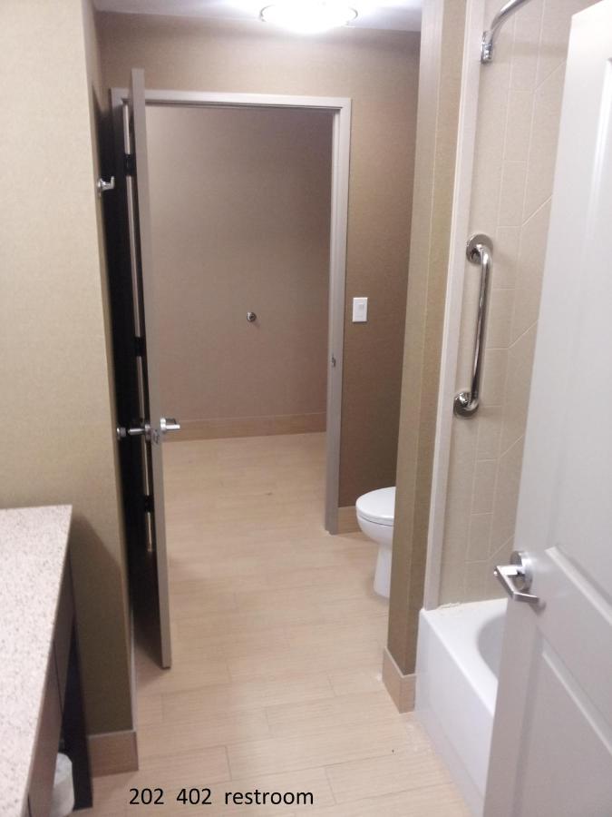 Executive King Room at La Quinta Inn & Suites by Wyndham Bellingham