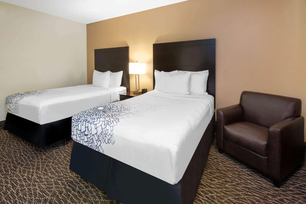 Standard Double Room at La Quinta Inn by Wyndham Clearwater Central