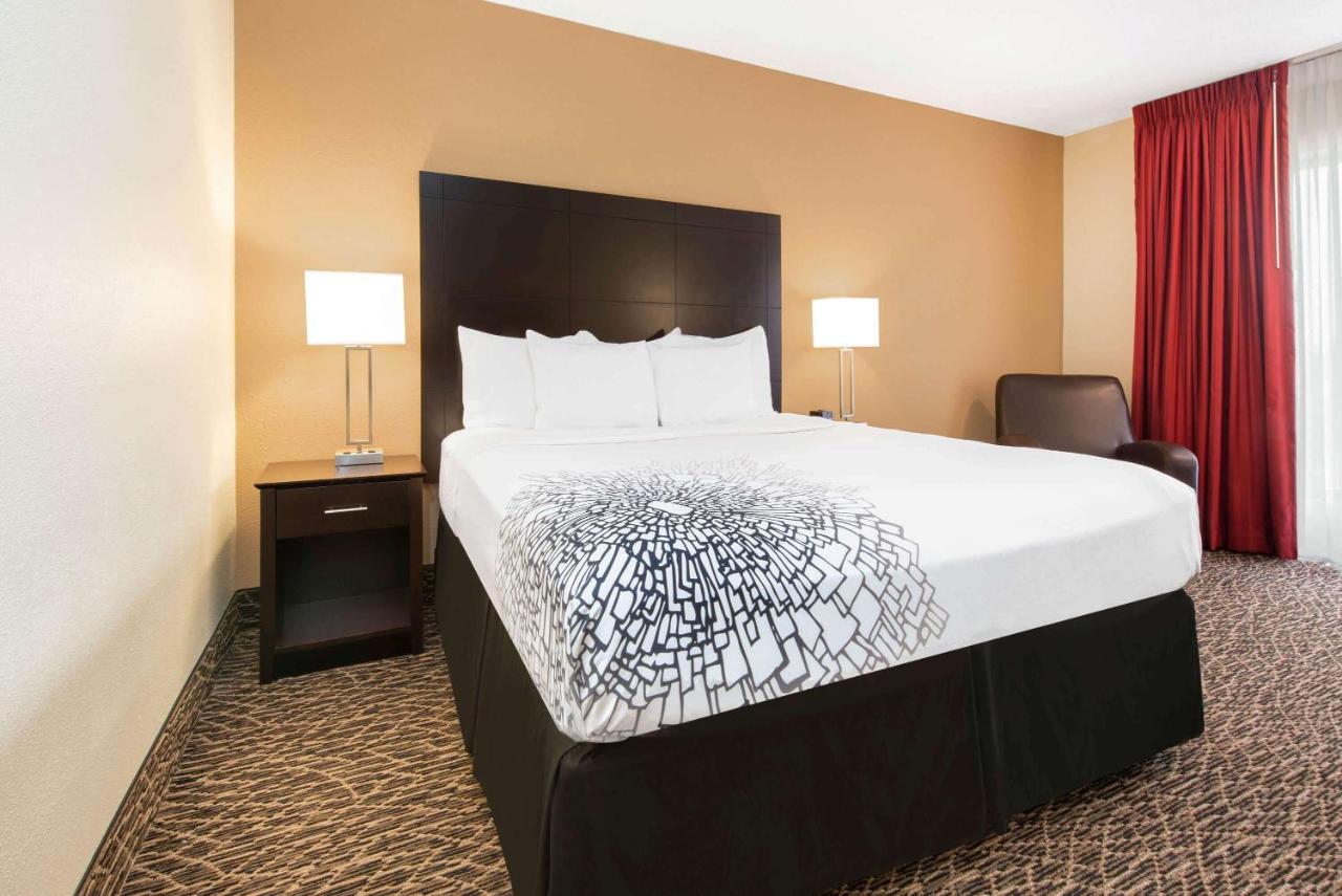 King Room at La Quinta Inn by Wyndham Clearwater Central