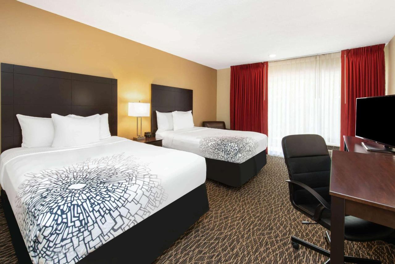 Standard Double Room at La Quinta Inn by Wyndham Clearwater Central