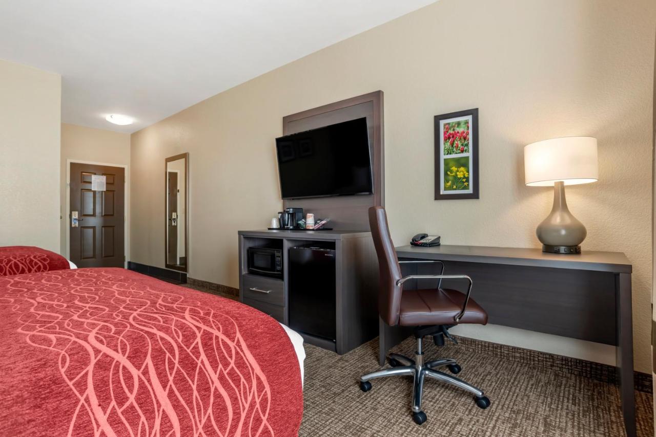 Queen Room with Two Queen Beds - Non-Smoking at Comfort Inn & Suites Millbrook - Prattville
