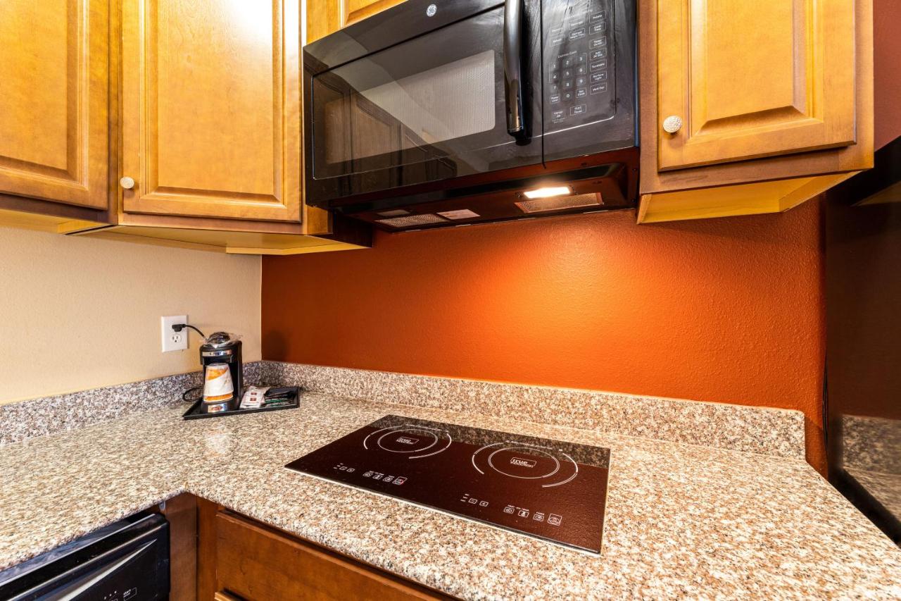 Efficiency King Suite with Kitchenette at Comfort Suites Lake Worth