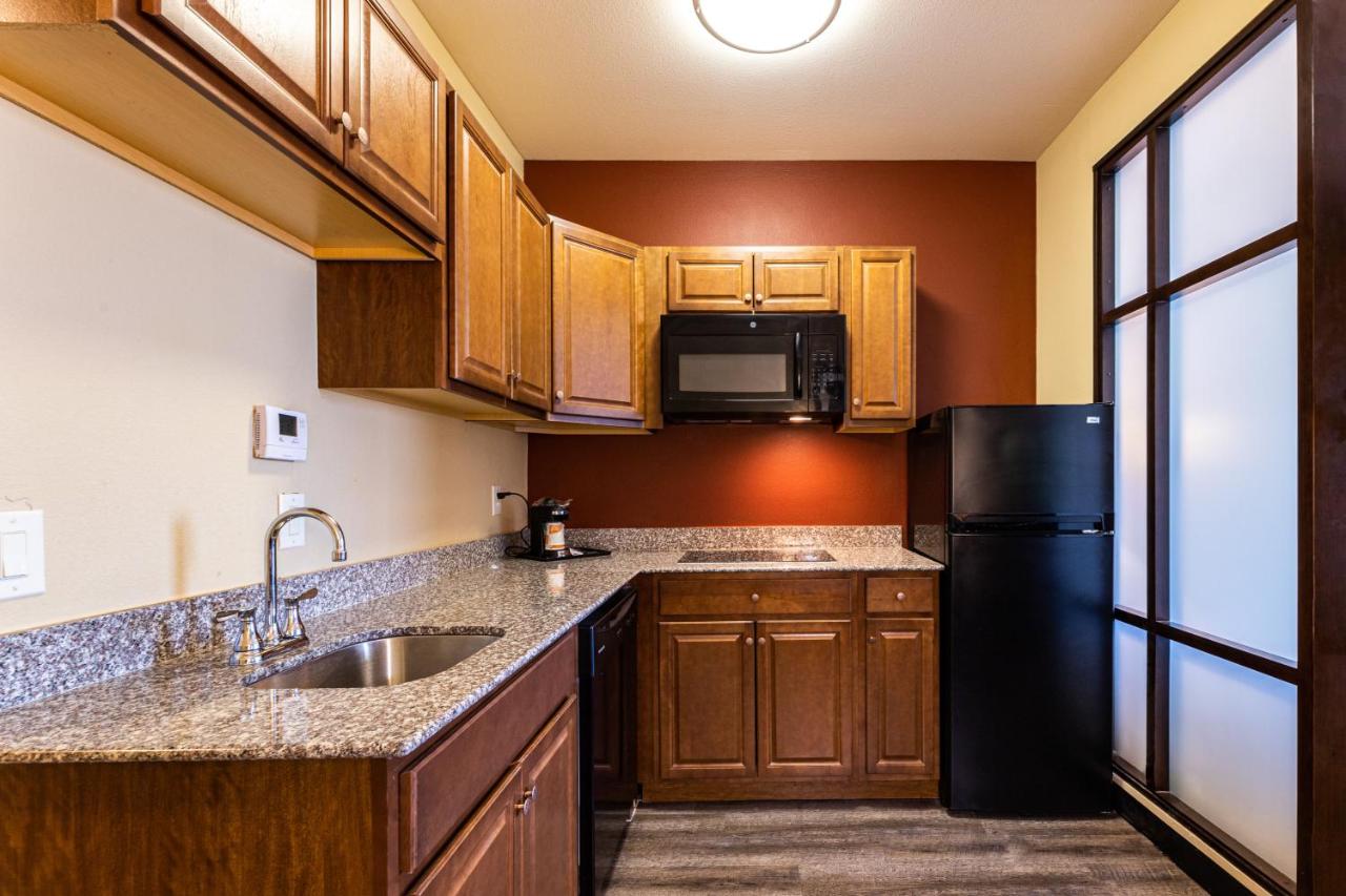 Efficiency Queen Suite with Kitchenette at Comfort Suites Lake Worth