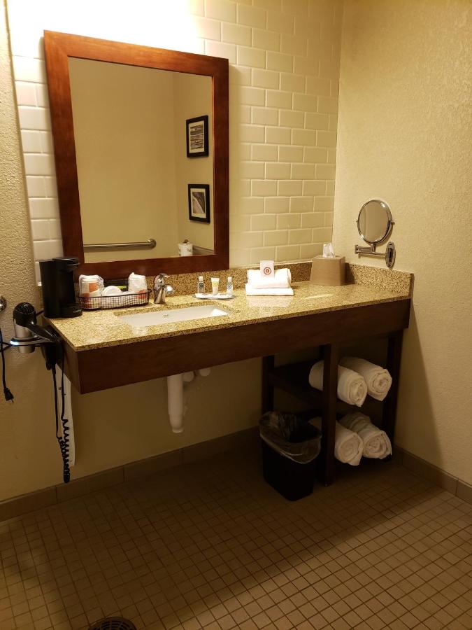 King Room - Accessible/Non-Smoking at Comfort Inn & Suites Sidney I-80