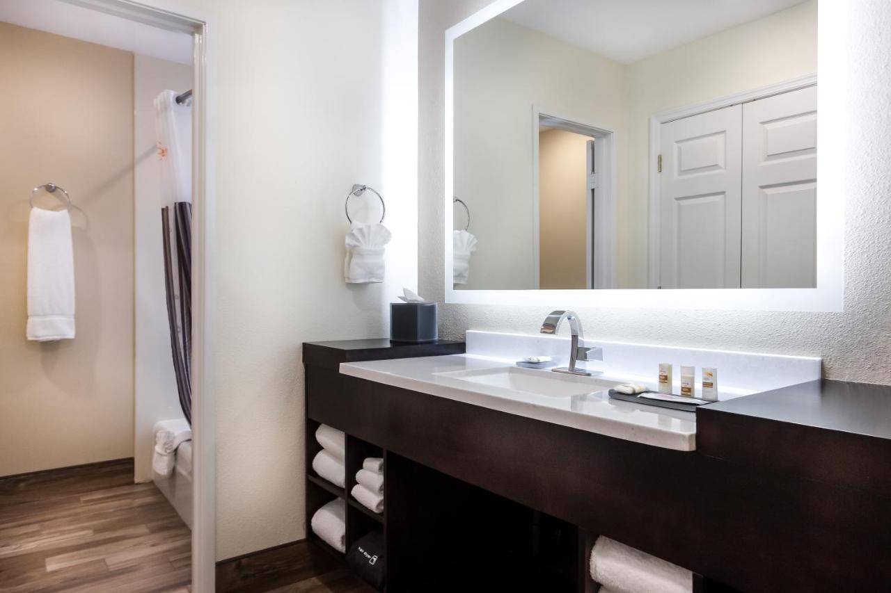 Deluxe King Suite - Non-Smoking at La Quinta Inn by Wyndham Clearwater Central