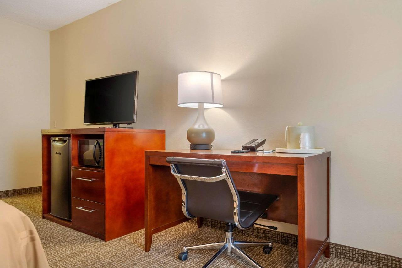 Double Room with Two Double Beds - Non-Smoking at Quality Inn & Suites Olde Town