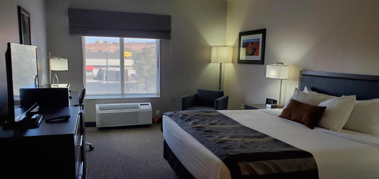 Superior King Room - Non-Smoking at Wingate by Wyndham Page Lake Powell