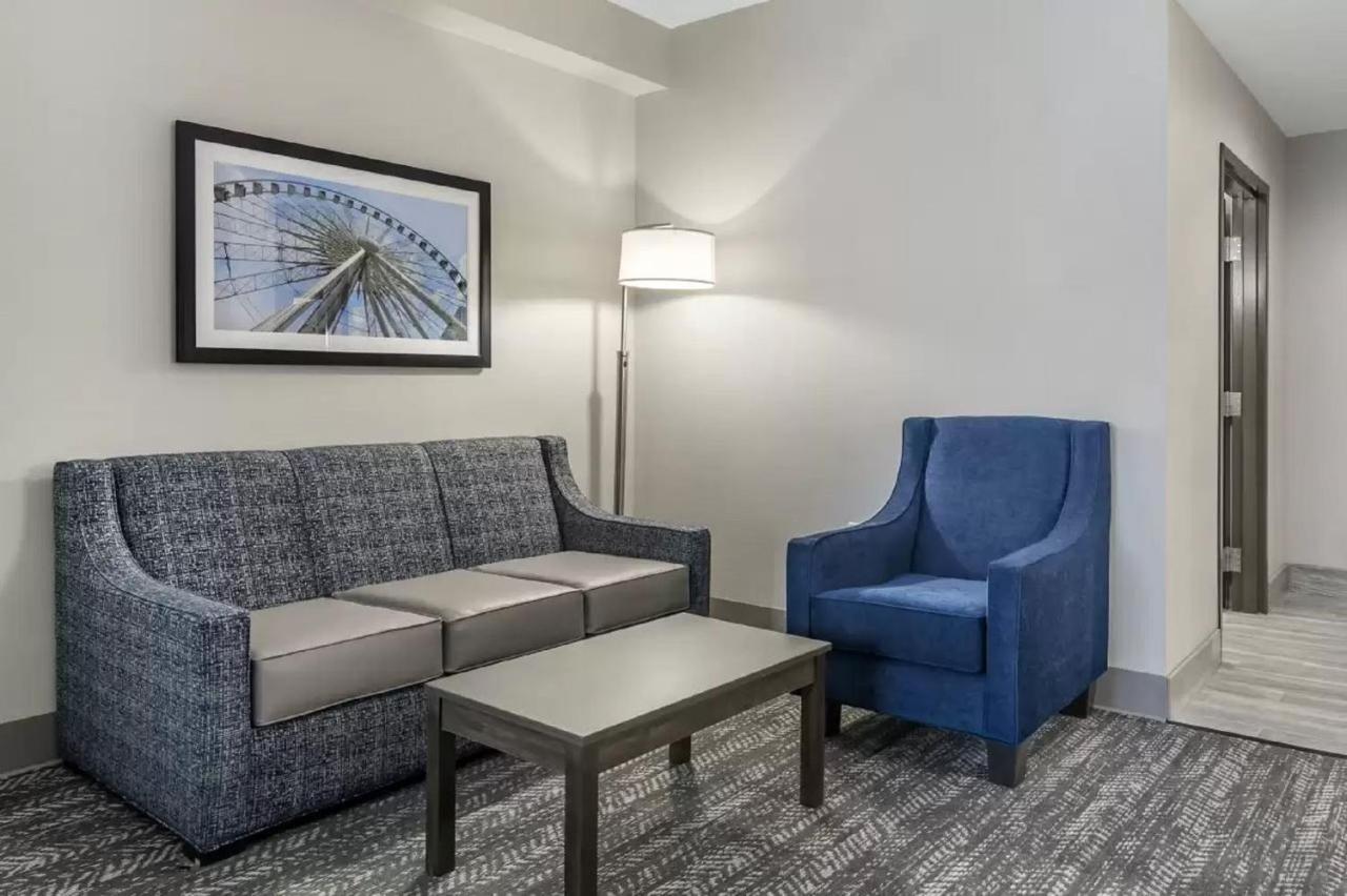 King Suite - Non-Smoking at Comfort Suites McDonough Atlanta South