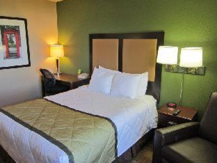 Room #34364129 at Extended Stay America Premier Suites - Fort Lauderdale - Convention Center - Cruise Port