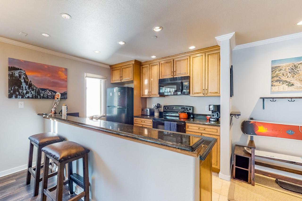 One-Bedroom Apartment at Townsend Place, A Vail Resorts Property