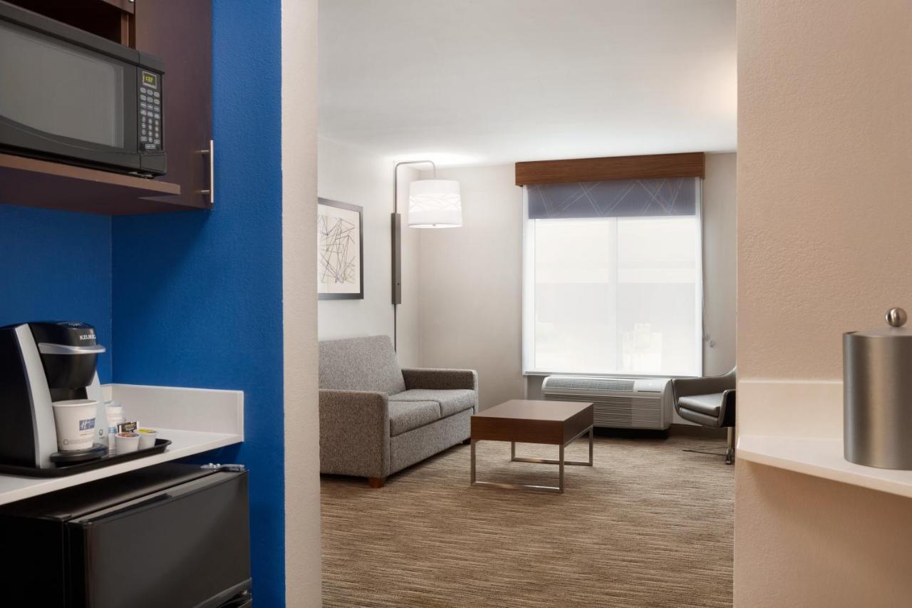 Standard Suite - Non-Smoking at Holiday Inn Express Hotel & Suites Auburn - University Area by IHG