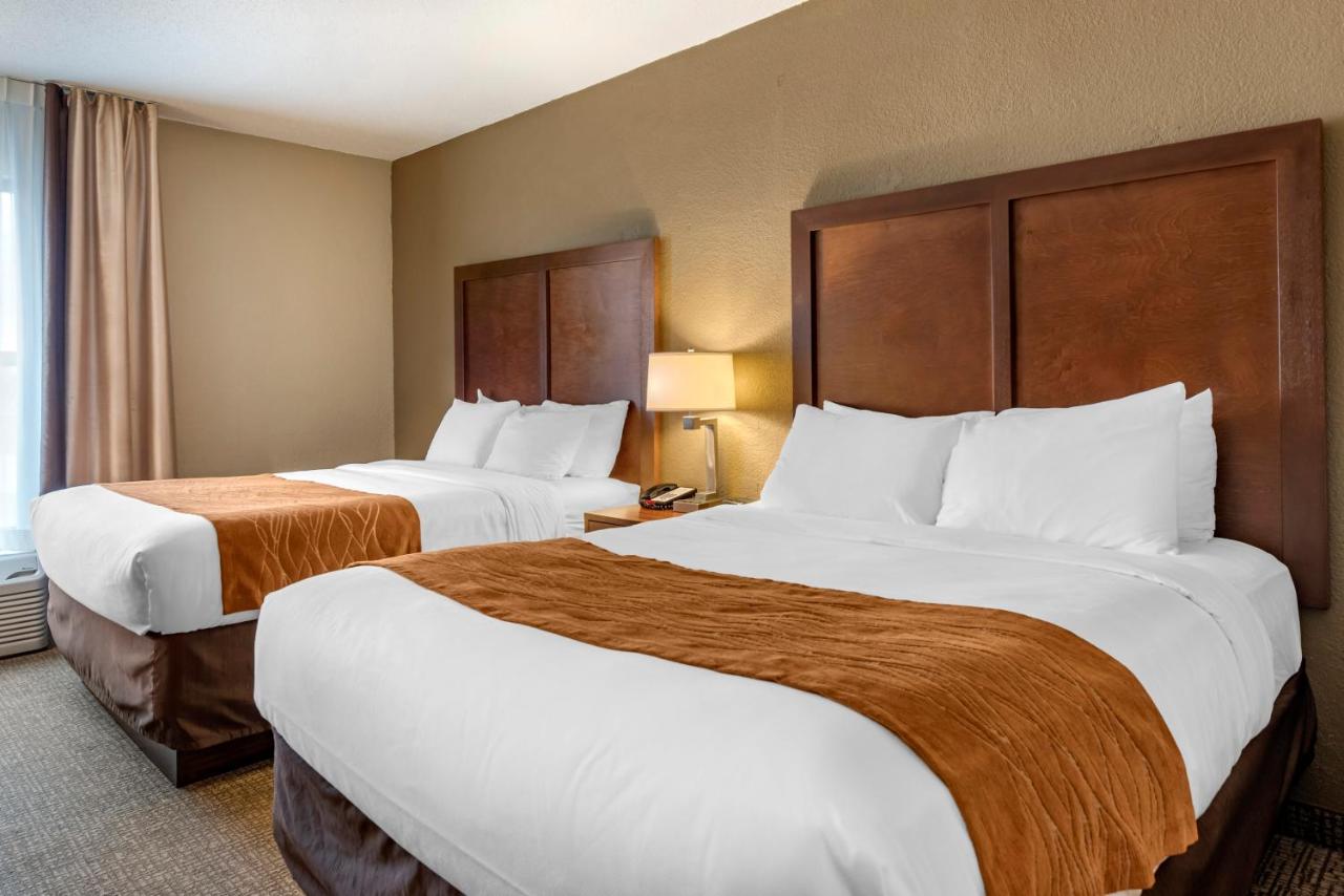 Queen Room with Two Queen Beds - Non-Smoking at Comfort Inn Madison near Clifty Falls