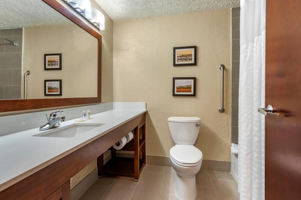 King Suite - Non-Smoking at Comfort Inn Madison near Clifty Falls