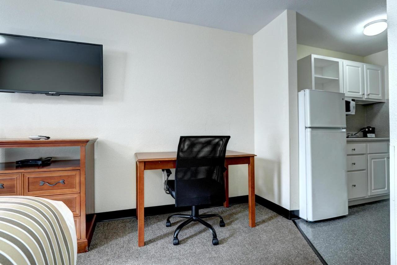 King Room - Accessible/Non-Smoking at Suburban Studios Westminster Denver North