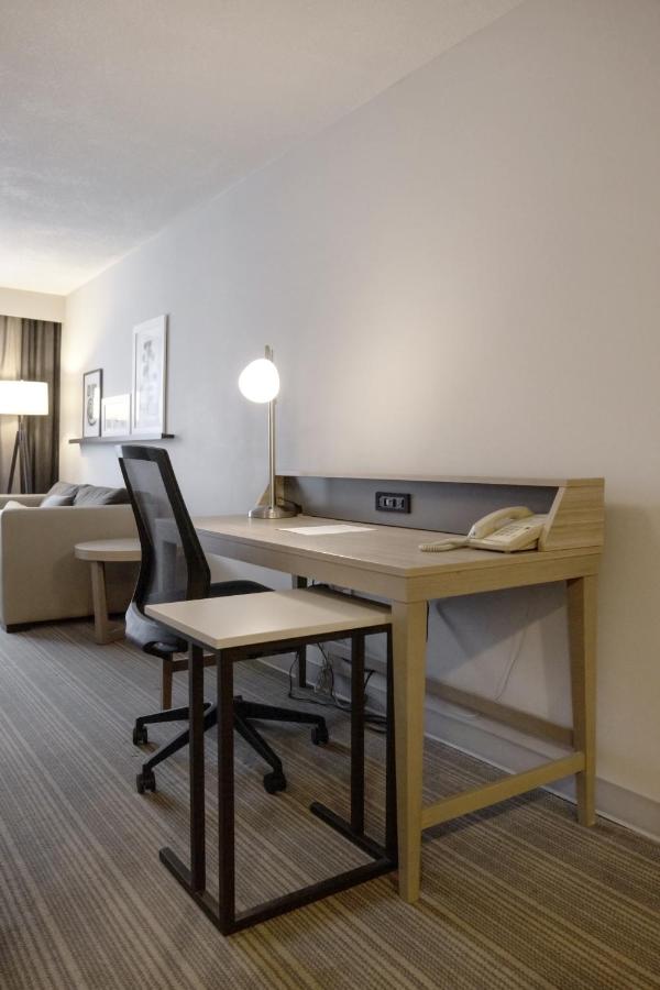 Extended Stay King Suite with Sofa Bed - Non-Smoking at Country Inn & Suites by Radisson, Tinley Park, IL