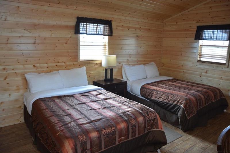 Economy Double Room at Roosevelt Inn and Suites