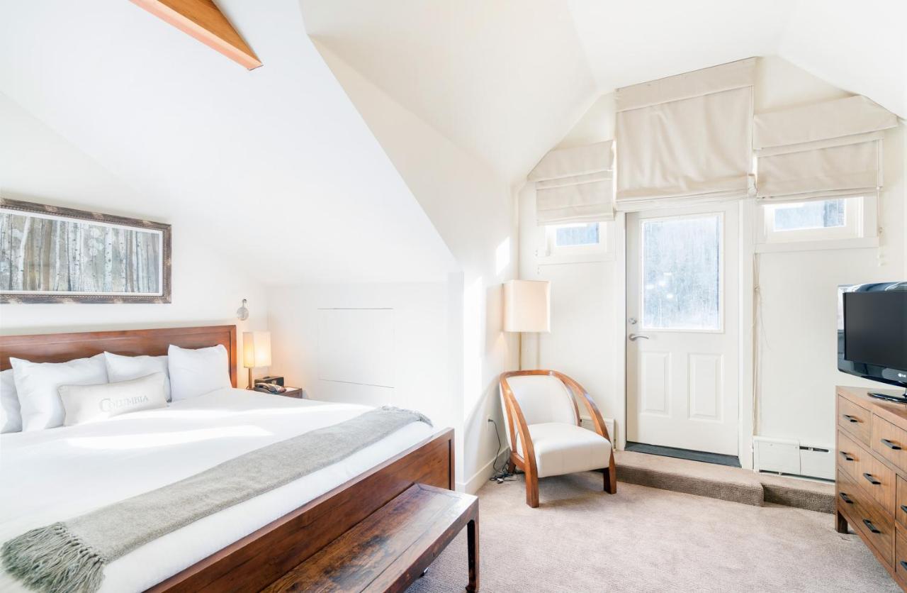 Two-Bedroom Apartment at Hotel Columbia