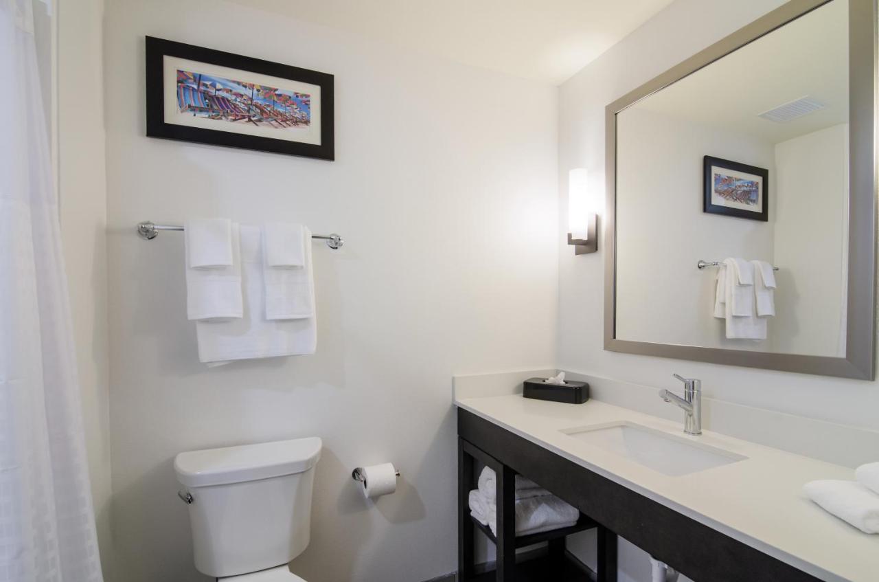 Suite with Two Queen Beds - Accessible/Non-Smoking at Comfort Inn & Suites Gulf Shores East Beach near Gulf State Park