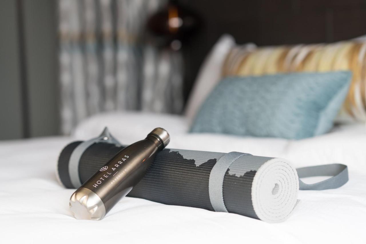 Deluxe Room at Kimpton Hotel Arras by IHG