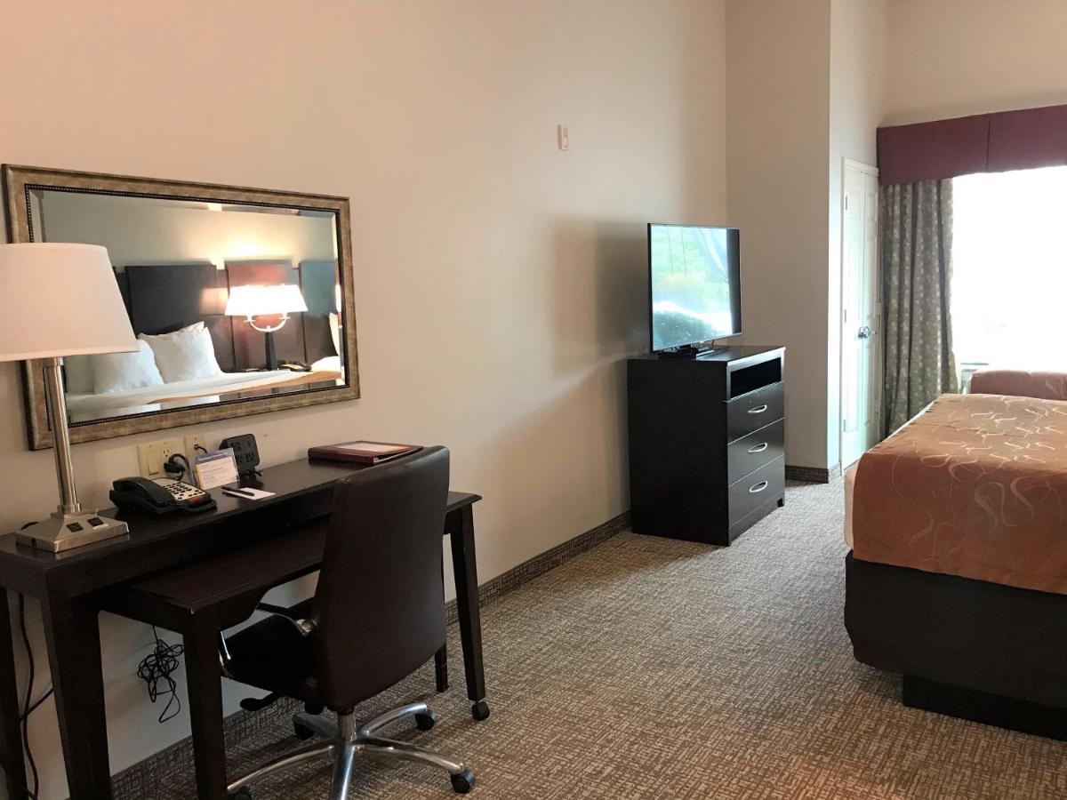 Suite with Two Queen Beds - Accessible/Non-Smoking at Comfort Suites Bay City East