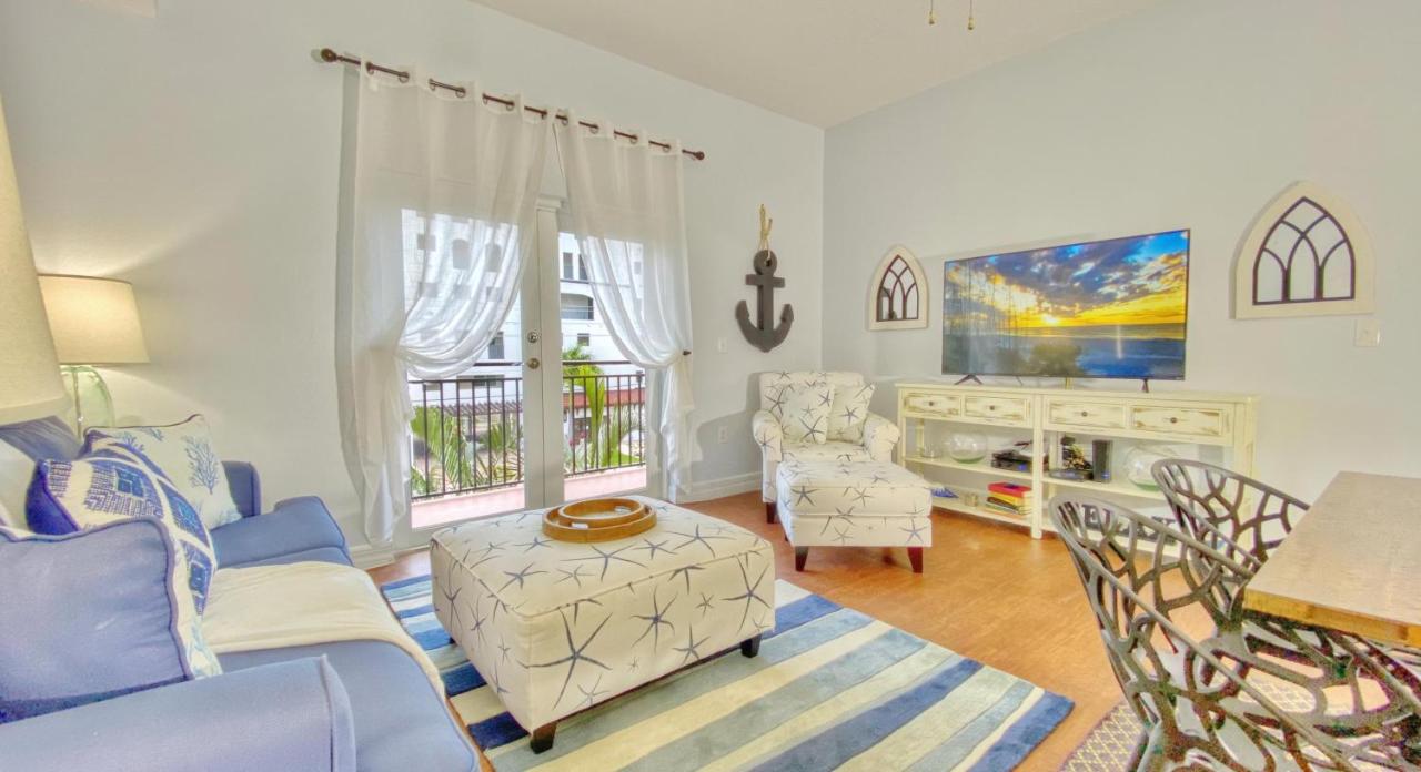 One-Bedroom Apartment at Madeira Bay Resort