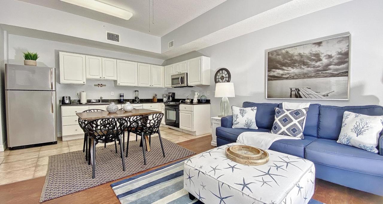 One-Bedroom Apartment at Madeira Bay Resort
