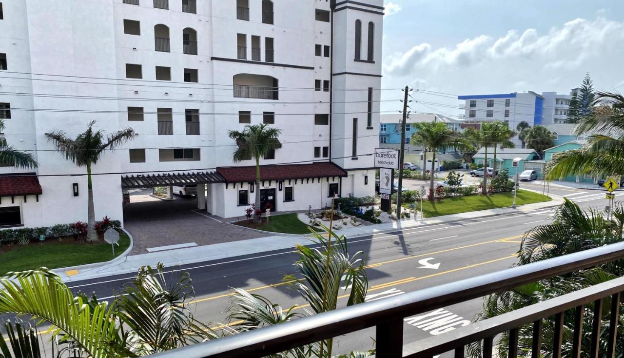 One-Bedroom Apartment at Madeira Bay Resort