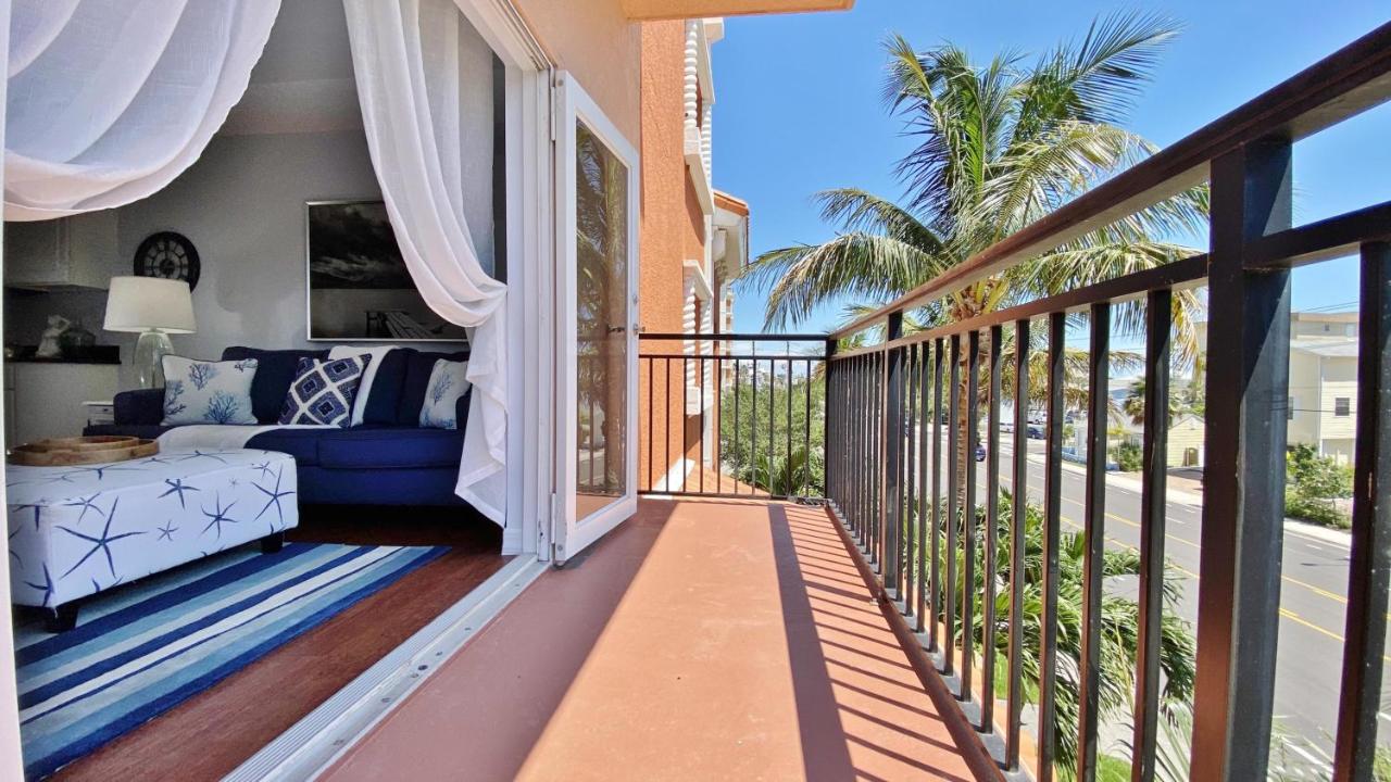 One-Bedroom Apartment at Madeira Bay Resort