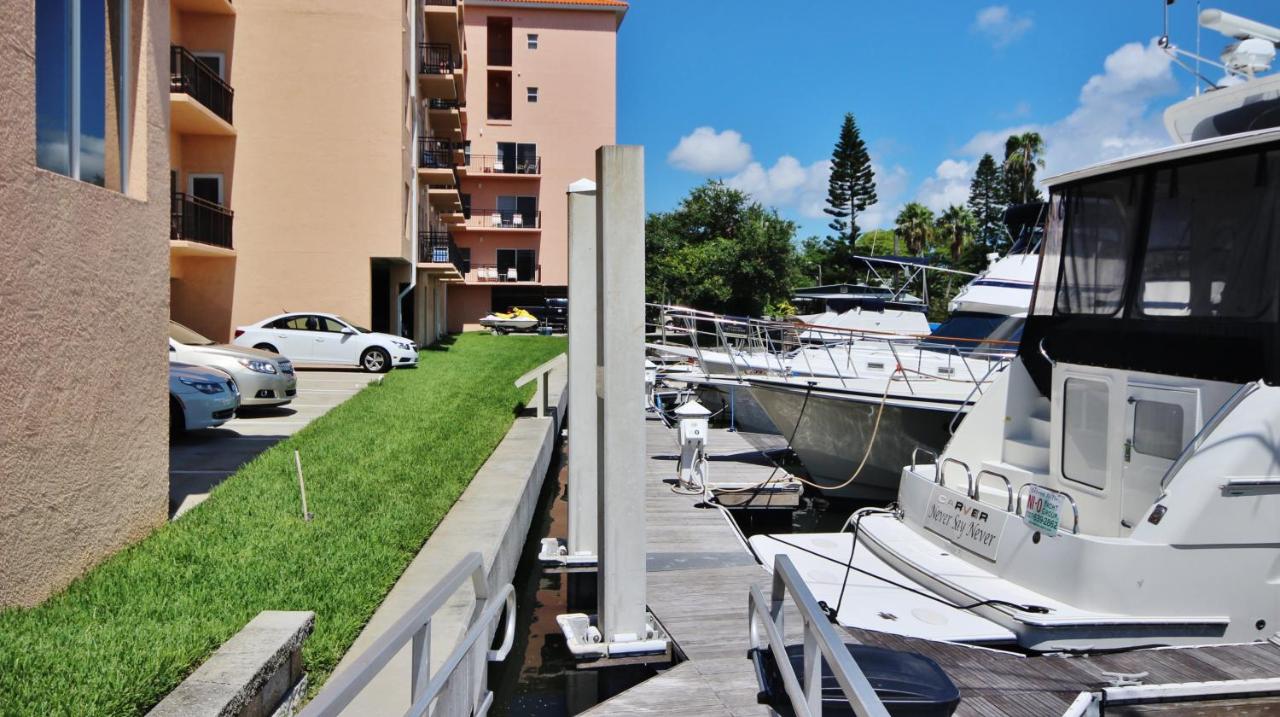 Two-Bedroom Apartment at Madeira Bay Resort