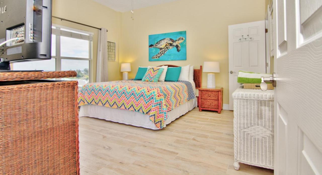 Two-Bedroom Apartment at Madeira Bay Resort
