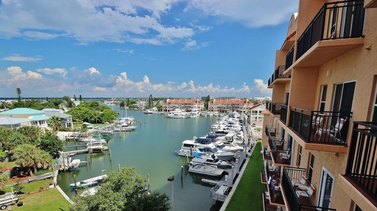 Two-Bedroom Apartment at Madeira Bay Resort