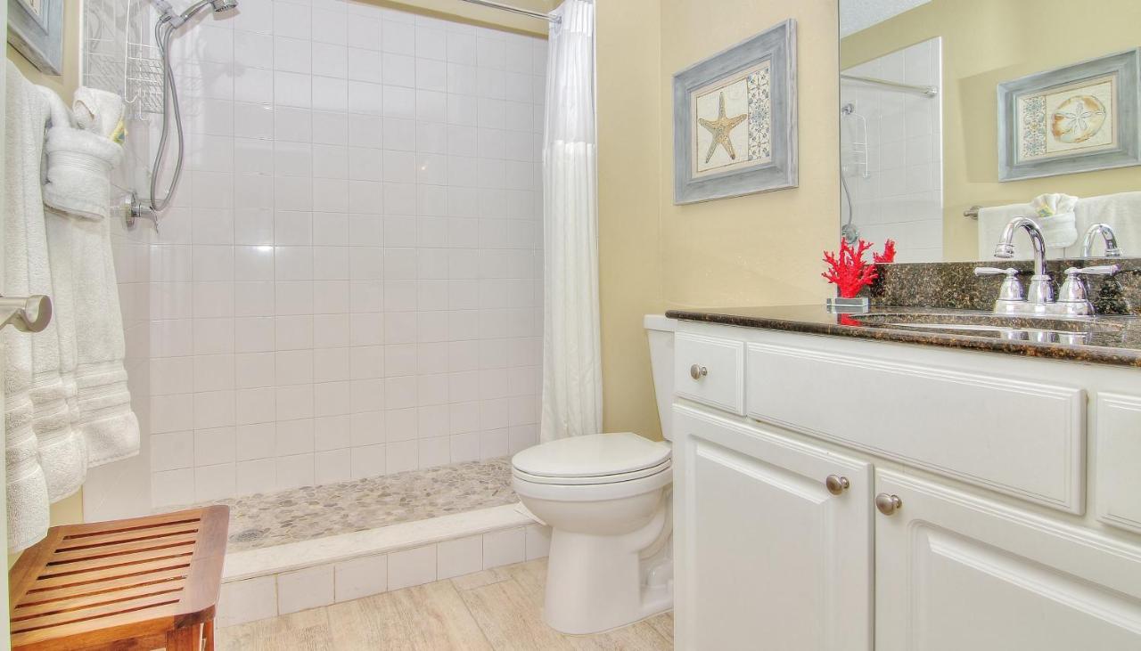 Two-Bedroom Apartment at Madeira Bay Resort